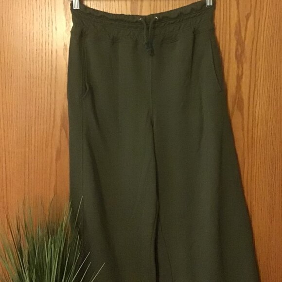 NWOT Free People On The Run PANTS ONLY Adventurer size- MEDIUM - Picture 4 of 5